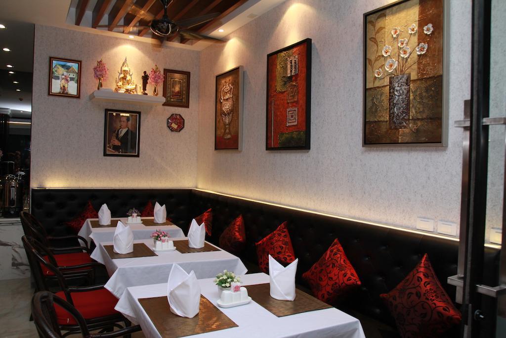 Hemingways Silk Hotel Patong Ngoại thất bức ảnh