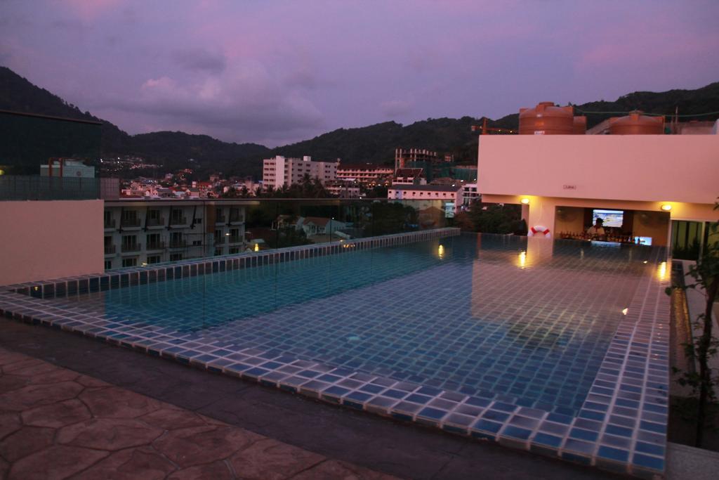 Hemingways Silk Hotel Patong Ngoại thất bức ảnh