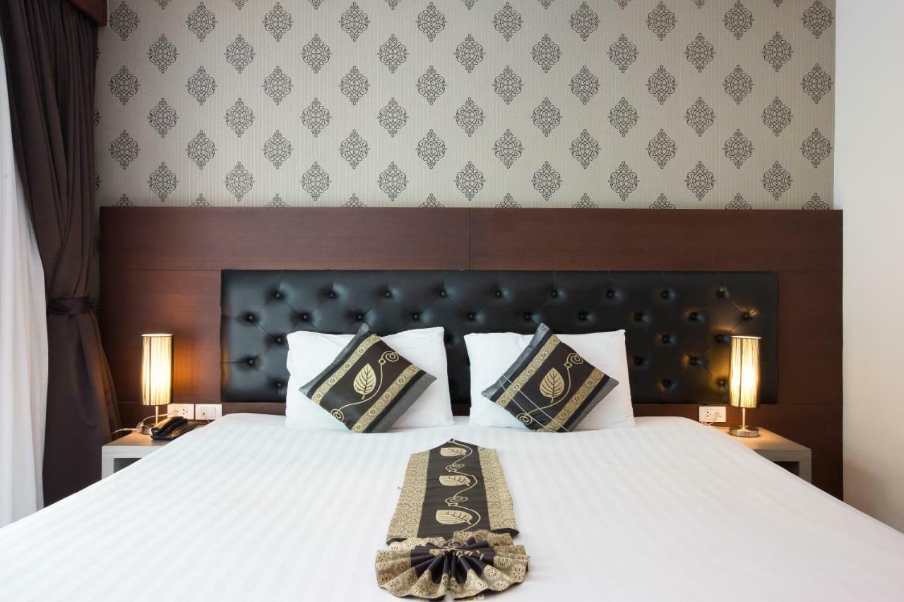Hemingways Silk Hotel Patong Ngoại thất bức ảnh