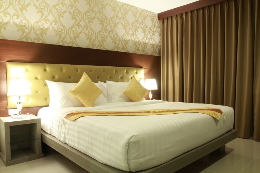 Hemingways Silk Hotel Patong Ngoại thất bức ảnh
