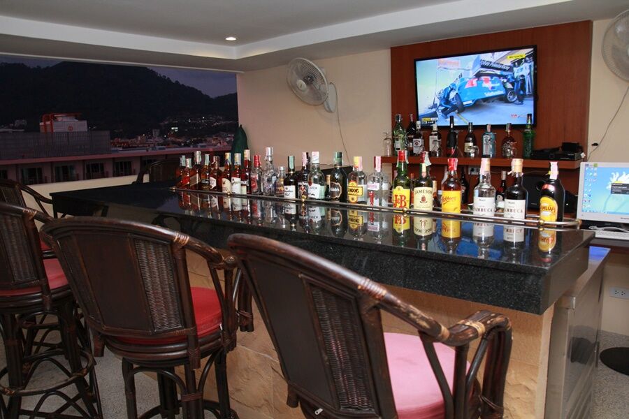 Hemingways Silk Hotel Patong Ngoại thất bức ảnh